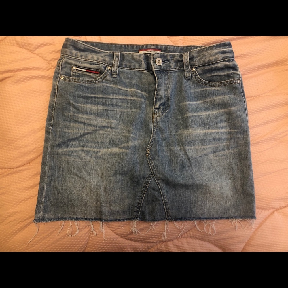 Tommy Hilfiger denim mini skirt